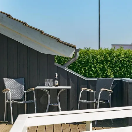 Holiday home Maybritt - 100m From The Sea In Funen By Interhome *