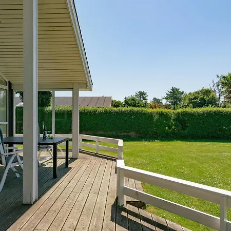Holiday home Maybritt - 100m From The Sea In Funen By Interhome *