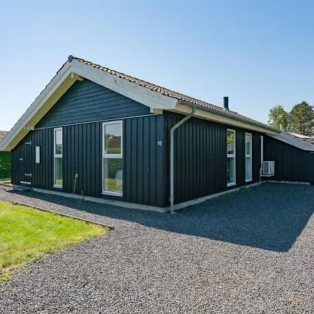 Maybritt - 100m From The Sea In Funen By Interhome *