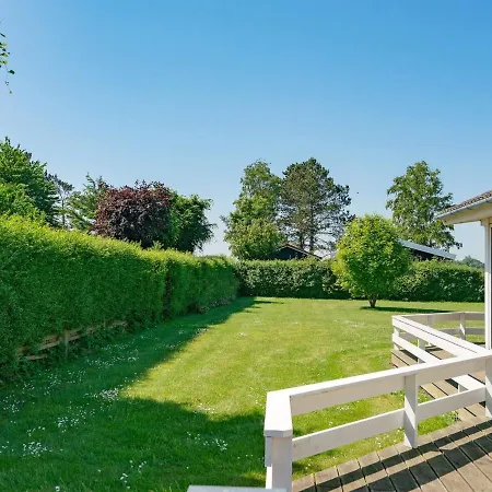 Holiday home Maybritt - 100m From The Sea In Funen By Interhome *