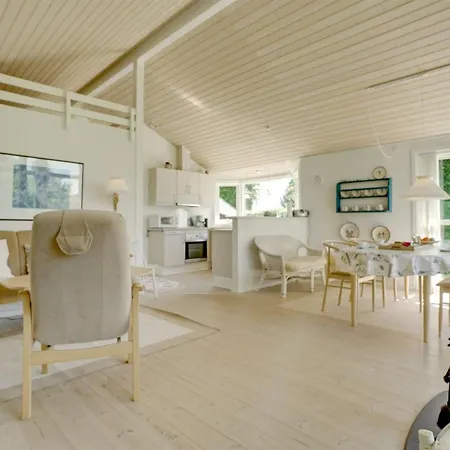 Maybritt - 100m From The Sea By Interhome Otterup